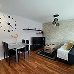 Piso Recien Reformado En Gascona Daire