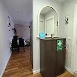 Piso Recien Reformado En Gascona Daire Oviedo