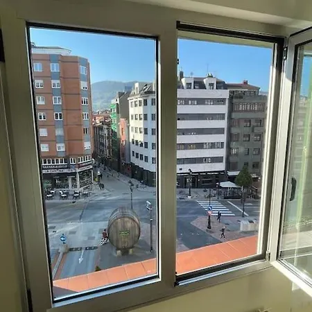 Piso Recien Reformado En Gascona Οβιέδο