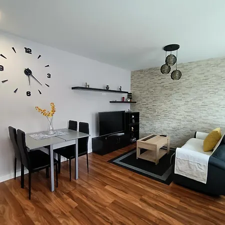 Piso Recien Reformado En Gascona Διαμέρισμα