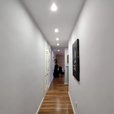 Piso Recien Reformado En Gascona *